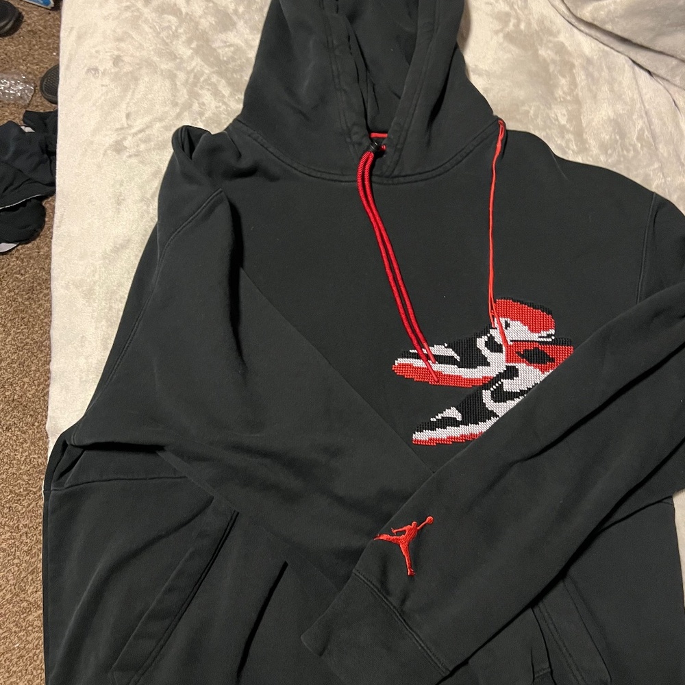 Air Jordan 1 Retro Jumpman Holiday Hoodie
